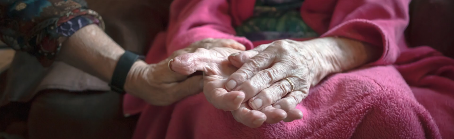 Des usagers du SSIAD de St Martin de Londre et leurs familles au coeur d'un film photographique et sonore sur les aidants